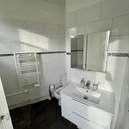 Bel Appartement /30 Min De Paris Louveciennes Buitenkant foto
